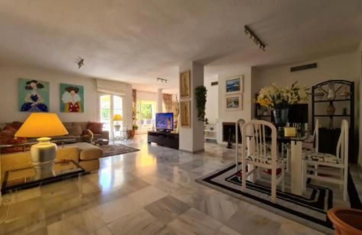Venta de piso en Barrio Nagüeles, Marbella
photo 3