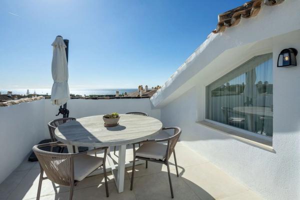 Duplex for sale on Costa Nagüeles II s/n, Marbella photo 1