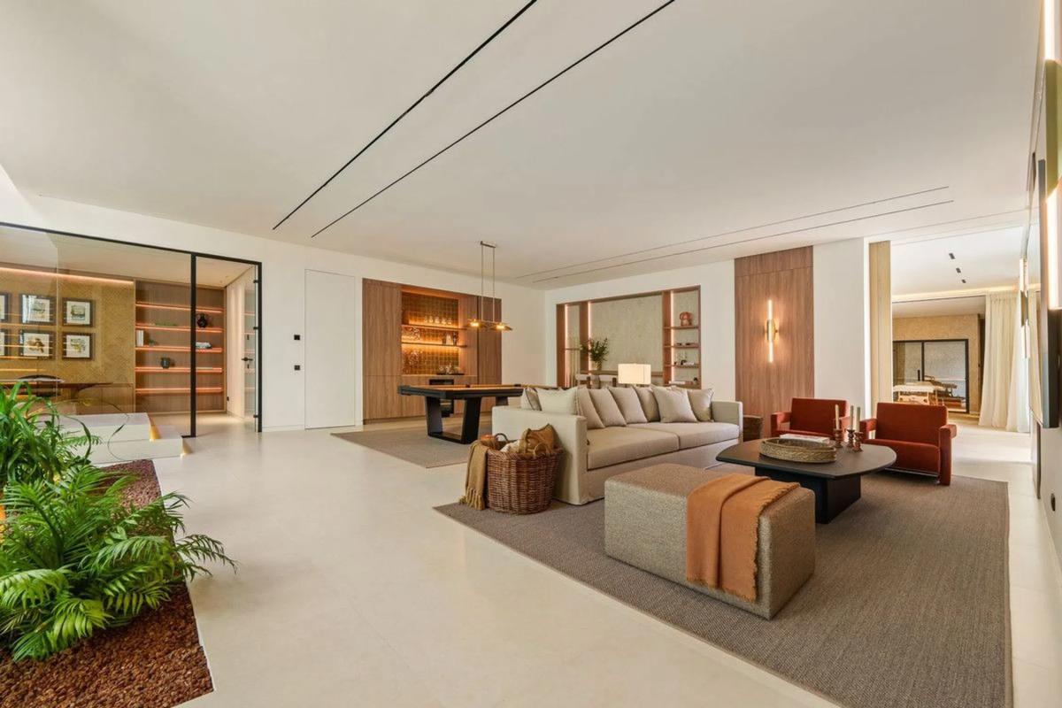Sale of independent chalet in Bulevar Ashmawi, Marbella
 photo 4