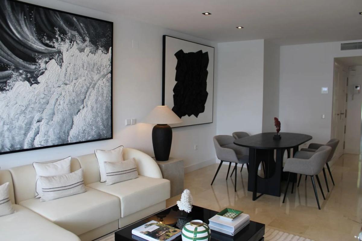 Sale of apartment in Barrio La Carolina-Guadalpín, Marbella
photo 4