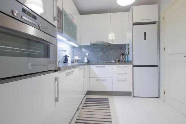 Piso en venta en Lomas de Marbella Club, Marbella
 photo 4