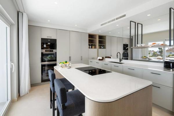 Duplex en venta en Monte Paraiso, Portal 1, Puerta 23, Golden Mile, 1, Marbella photo 1