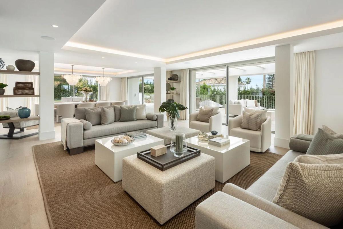 Sprzedaż niezależnego domku jednorodzinnego w  Av. De Guipuzcoa s/n, Marbella photo 4