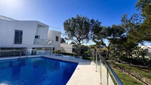 Dom szeregowy na sprzedaż w  Lugar Urbanizacion Sierra Blanca, 179 A , Marbella photo 2