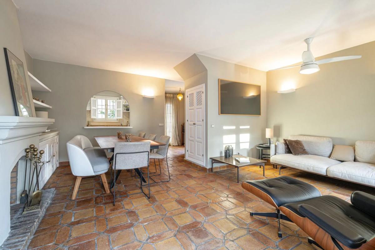 Venta de chalet adosado en Barrio Lomas de Marbella Club , Marbella photo 3