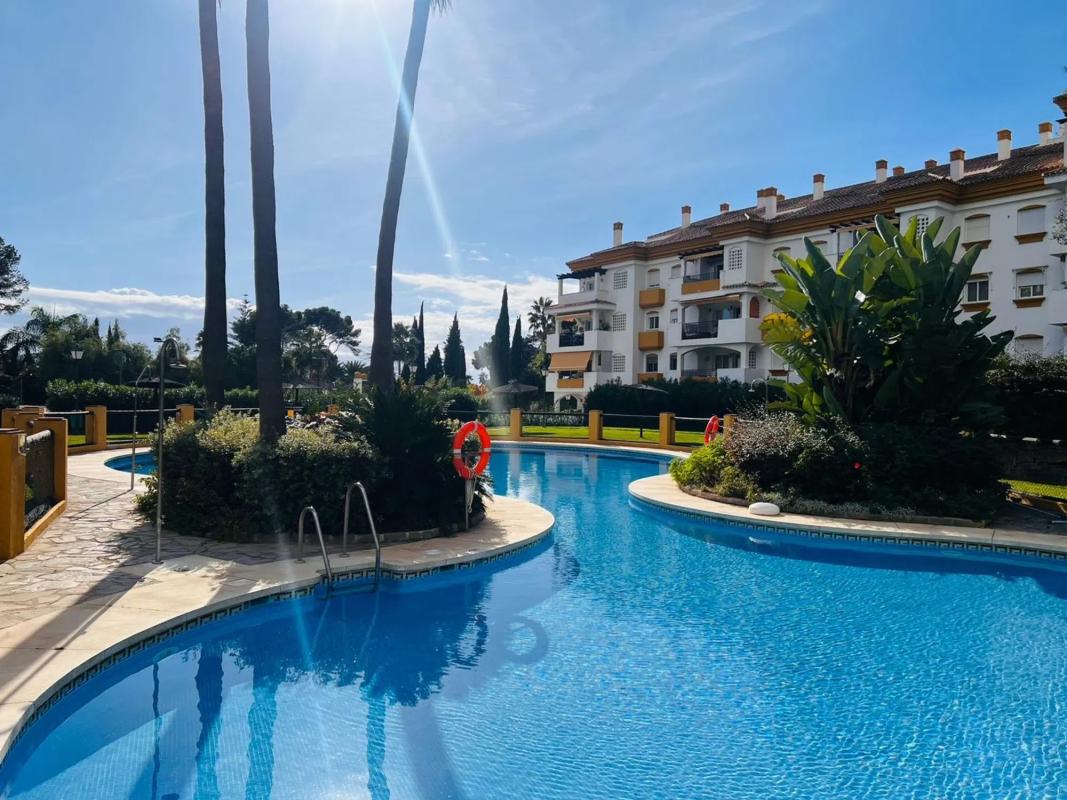 Sale of apartment in Calle Teba s/n, Marbella
photo 4