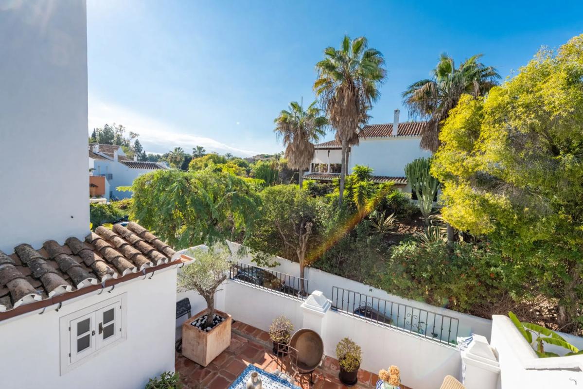 Venta de chalet adosado en Barrio Lomas de Marbella Club , Marbella photo 4