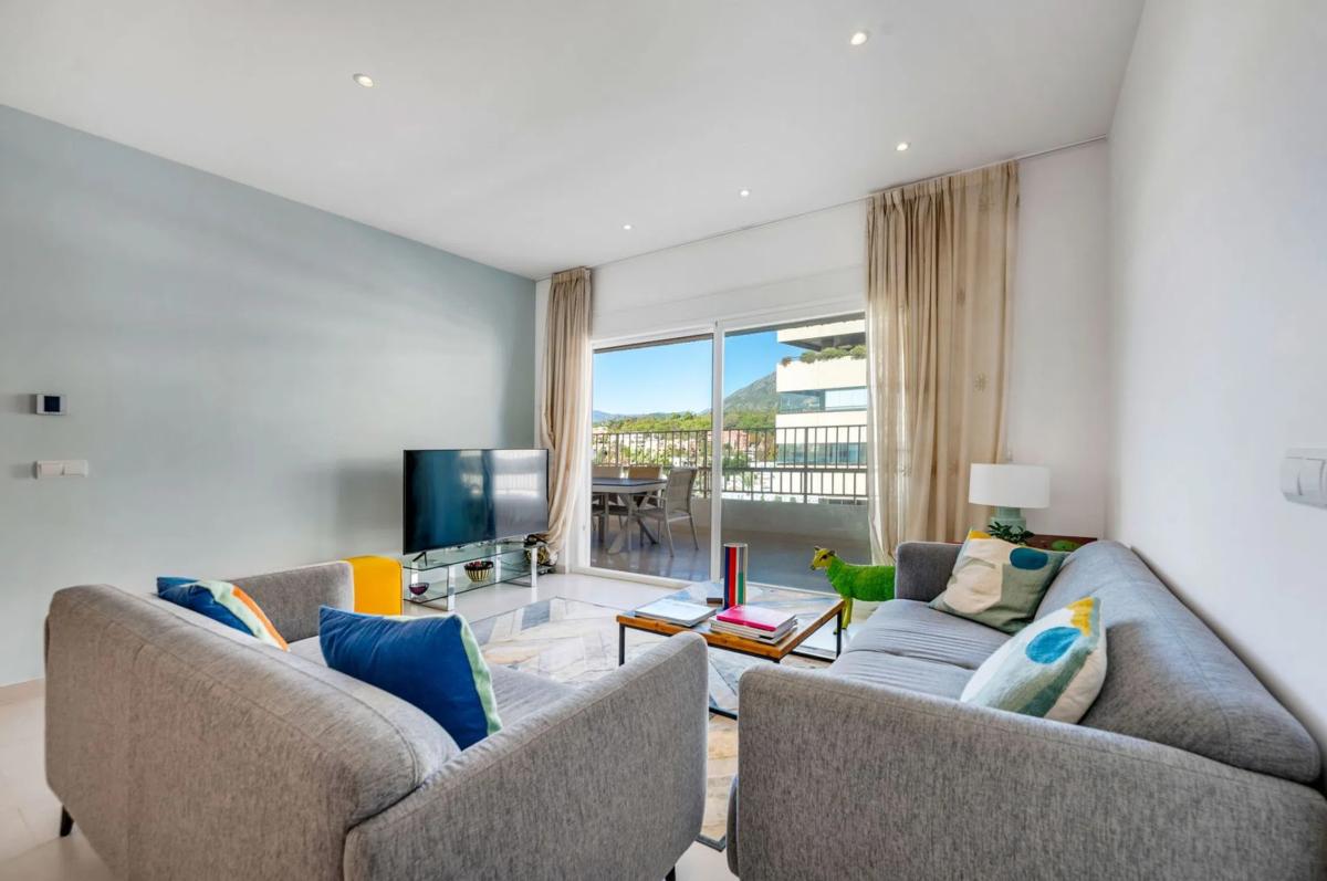 Sale of apartment in Calle Roy Boston, Marbella
 photo 2