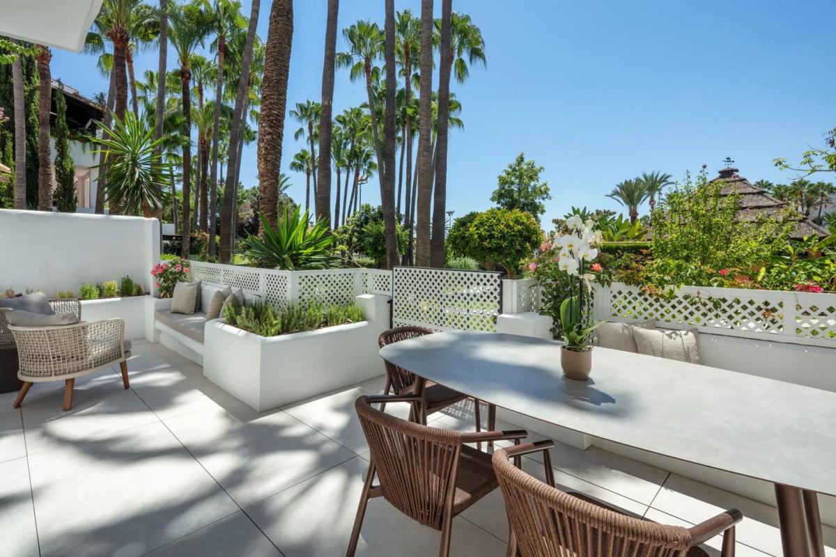 Sale of apartment in Barrio Puente Romano, Marbella
photo 1