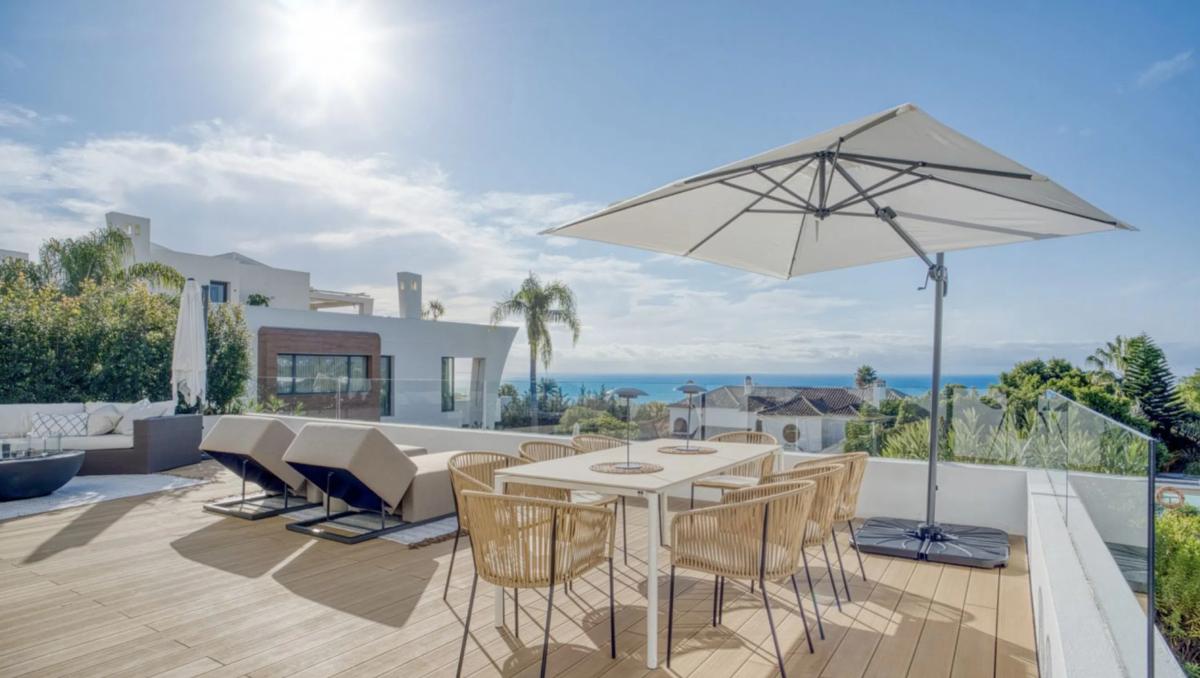 Sprzedaż duplexu w Barrio Sierra Blanca, Marbella photo 1
