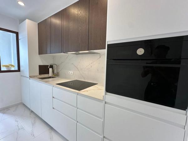 Piso en venta en Calle Sierra Cazorla, 77, Marbella
thumbnail 2