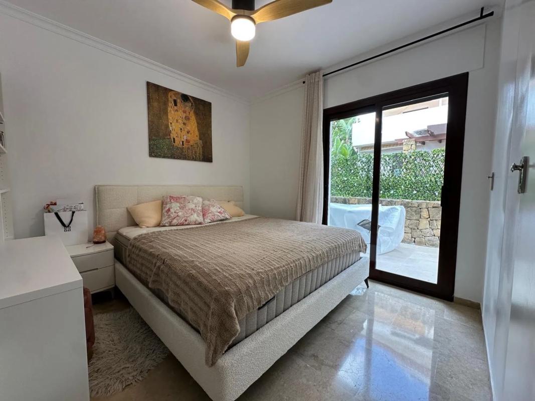 Продажа квартиры на Calle Sierra Cazorla, 77, Марбелла
 photo 5