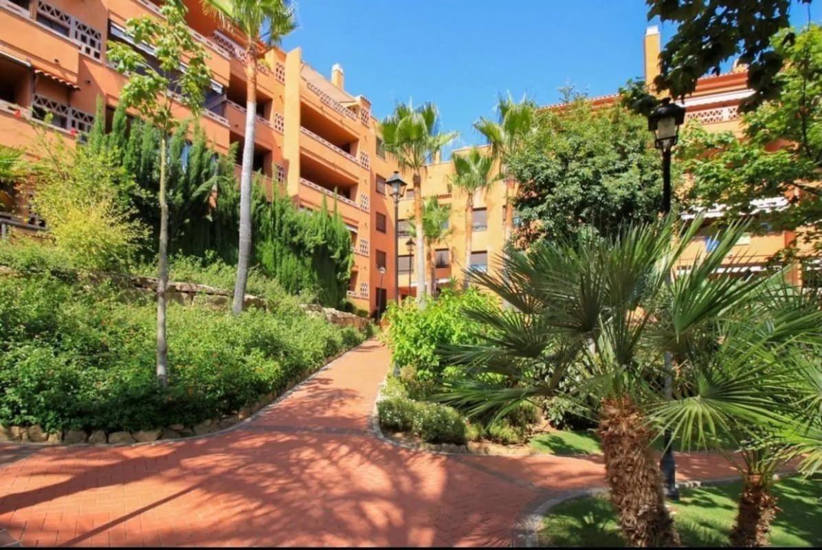 Sale of apartment in Arrabal la Caridad, Marbella
photo 2