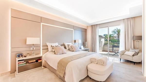Piso en venta en A-7176 s/n, Marbella
thumbnail 2