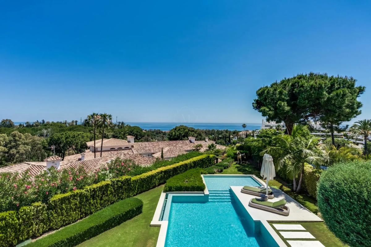 Sale of independent chalet in Barrio Lomas de Marbella Club, Marbella
 photo 3