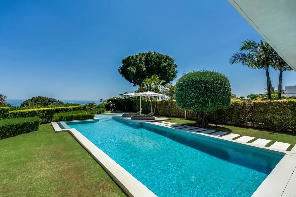Sale of independent chalet in Barrio Lomas de Marbella Club, Marbella
 photo 5