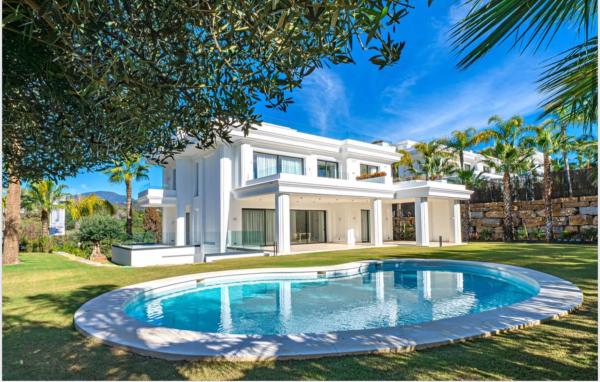 Chalet independiente en venta en Urbanización Lomas de Marbella Club, Marbella
 photo 4