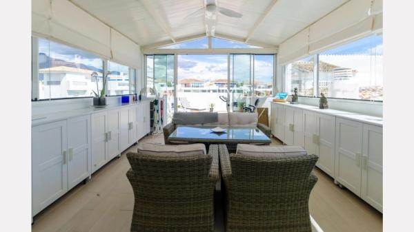 Penthouse for sale at  Barrio Sierra Blanca, Marbella photo 4
