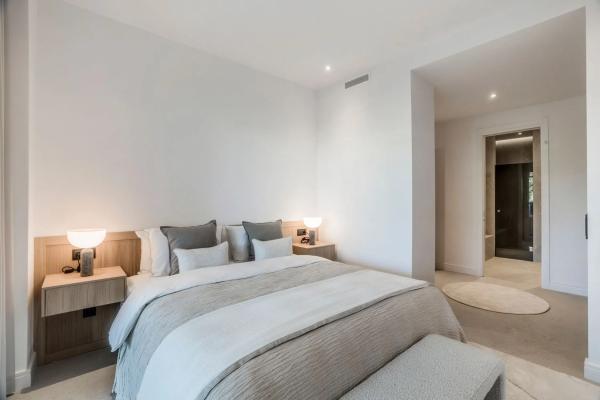 Piso en venta en Calle Albinoni, 171 C, Marbella
photo 1