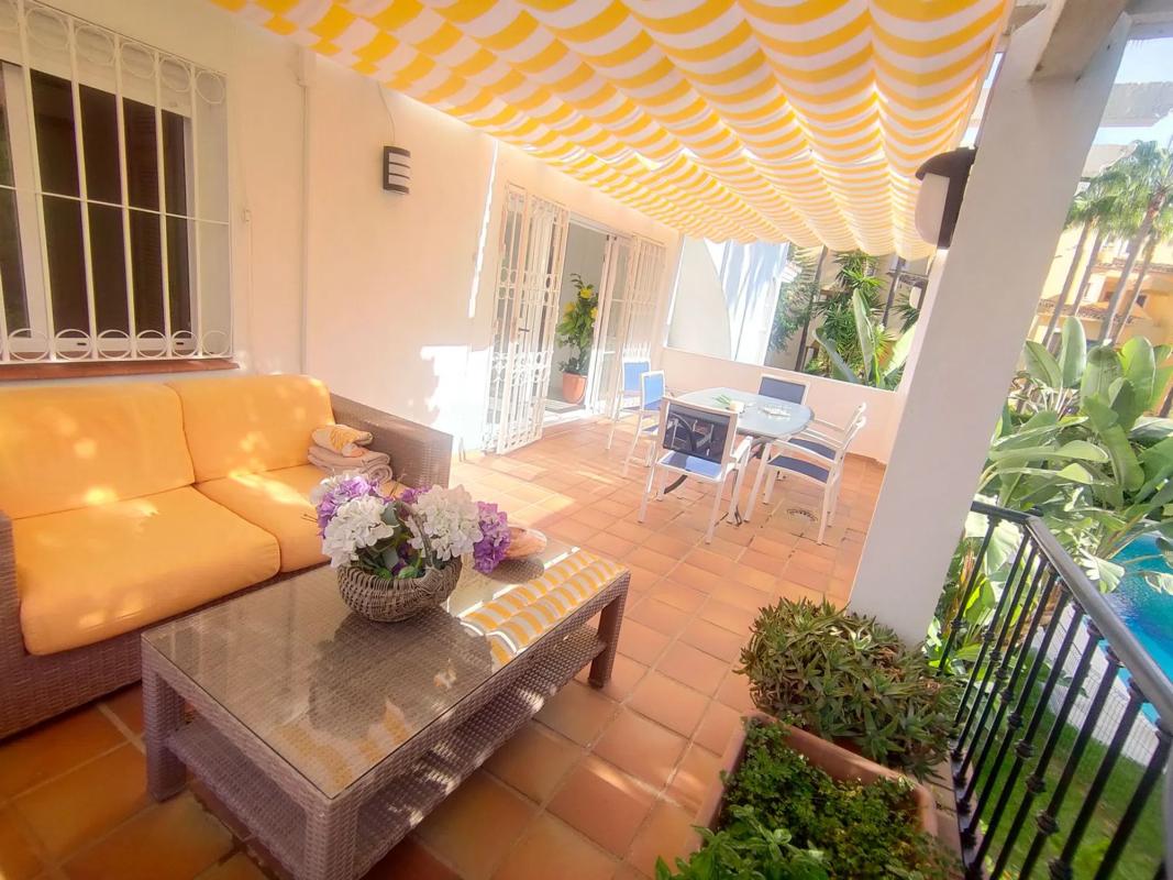 Venta de piso en AV PIEDRAMAR-ARROYO PIEDRAS, 1, Marbella
photo 3