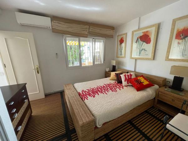 Piso en venta en Avenida Piedramar, 1 D, Marbella
 photo 4
