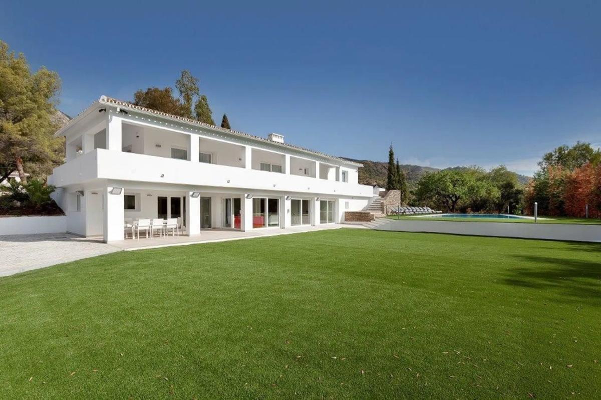 Sprzedaż niezależnego domku jednorodzinnego w Urbanización Cascada de Camojan, Marbella photo 5