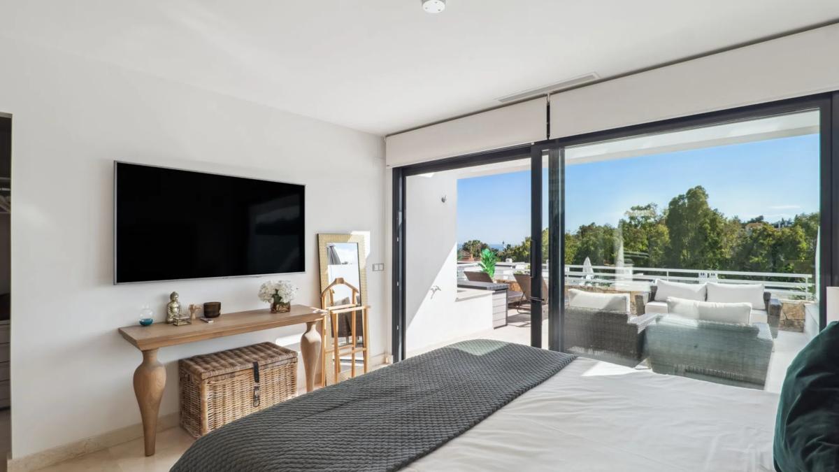 Properties for sale and rent in Spain photo 3