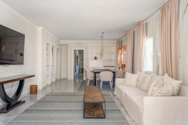 Duplex en venta en Conjunto Jardín Andaluz, Marbella photo 4