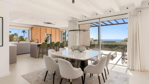 Chalet wolnostojący na sprzedaż w Avenida Piedramar, 1, Marbella thumbnail 2