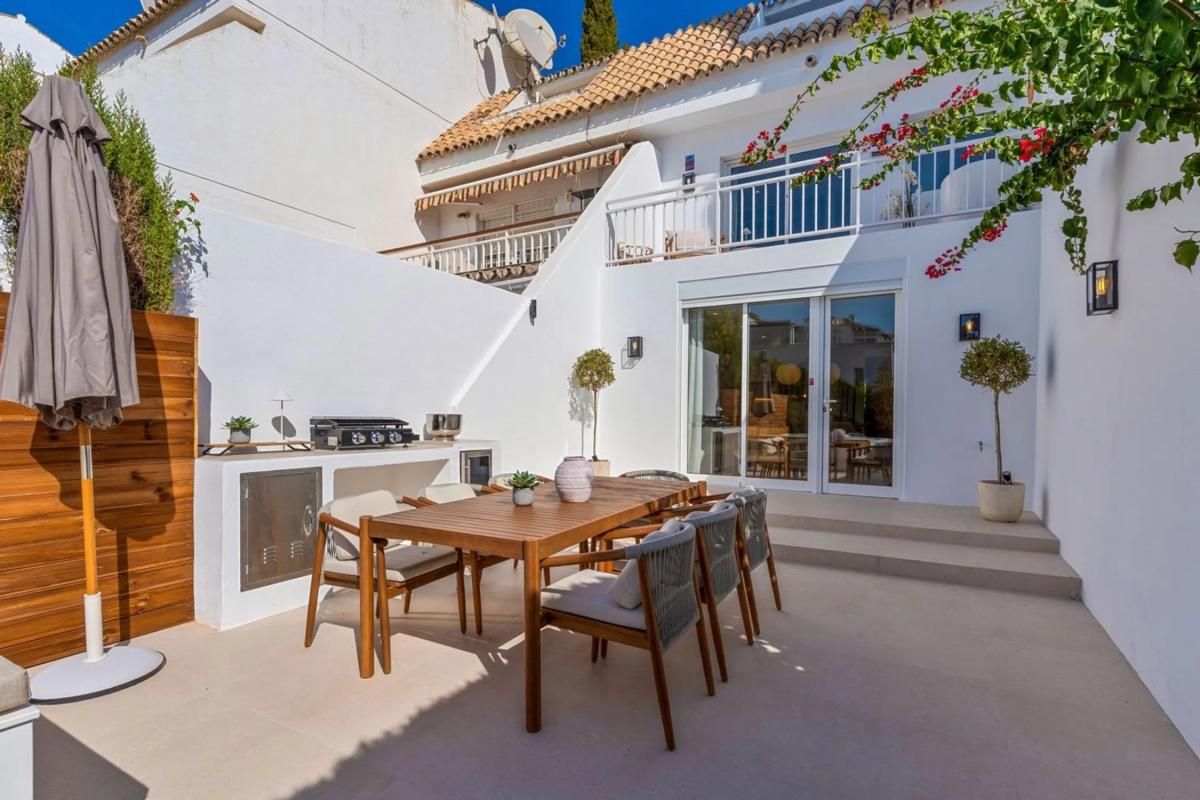 Продажа таунхауса в Calle de Marcasitas , Марбелла photo 4