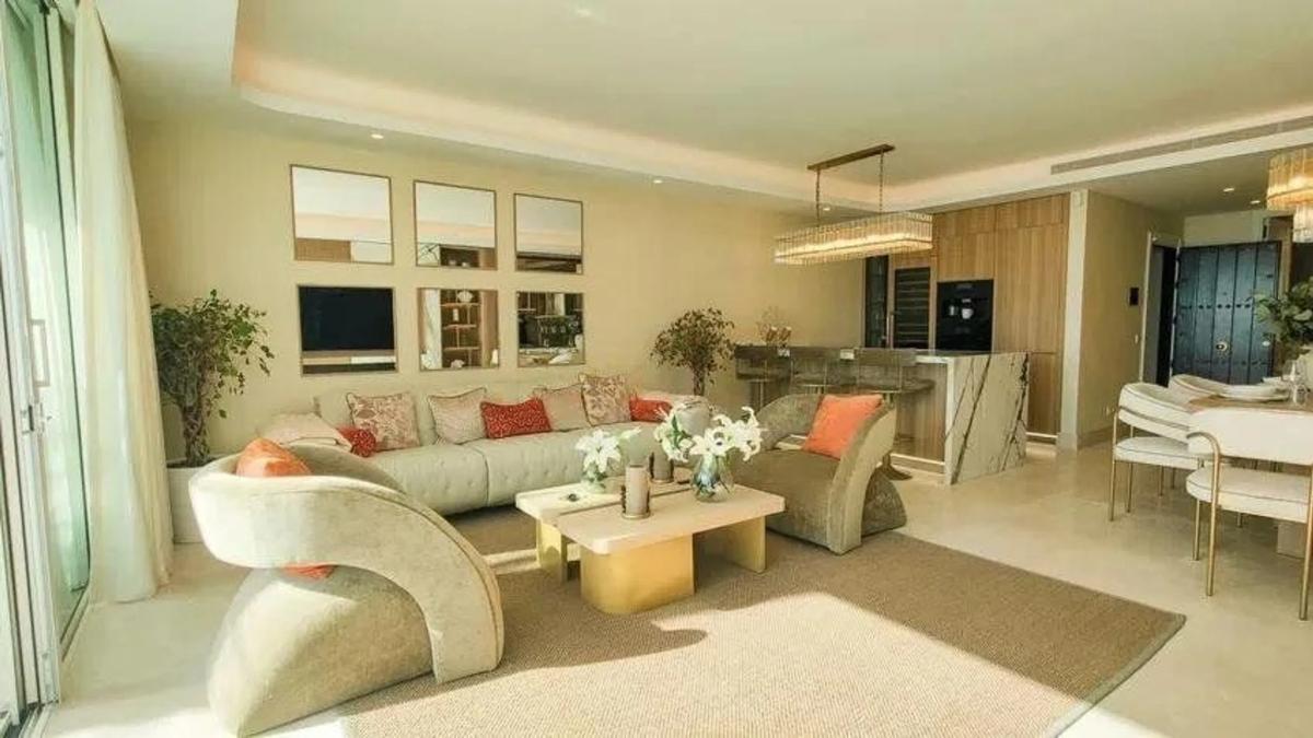 Sale of apartment in Barrio Puente Romano, Marbella
photo 2