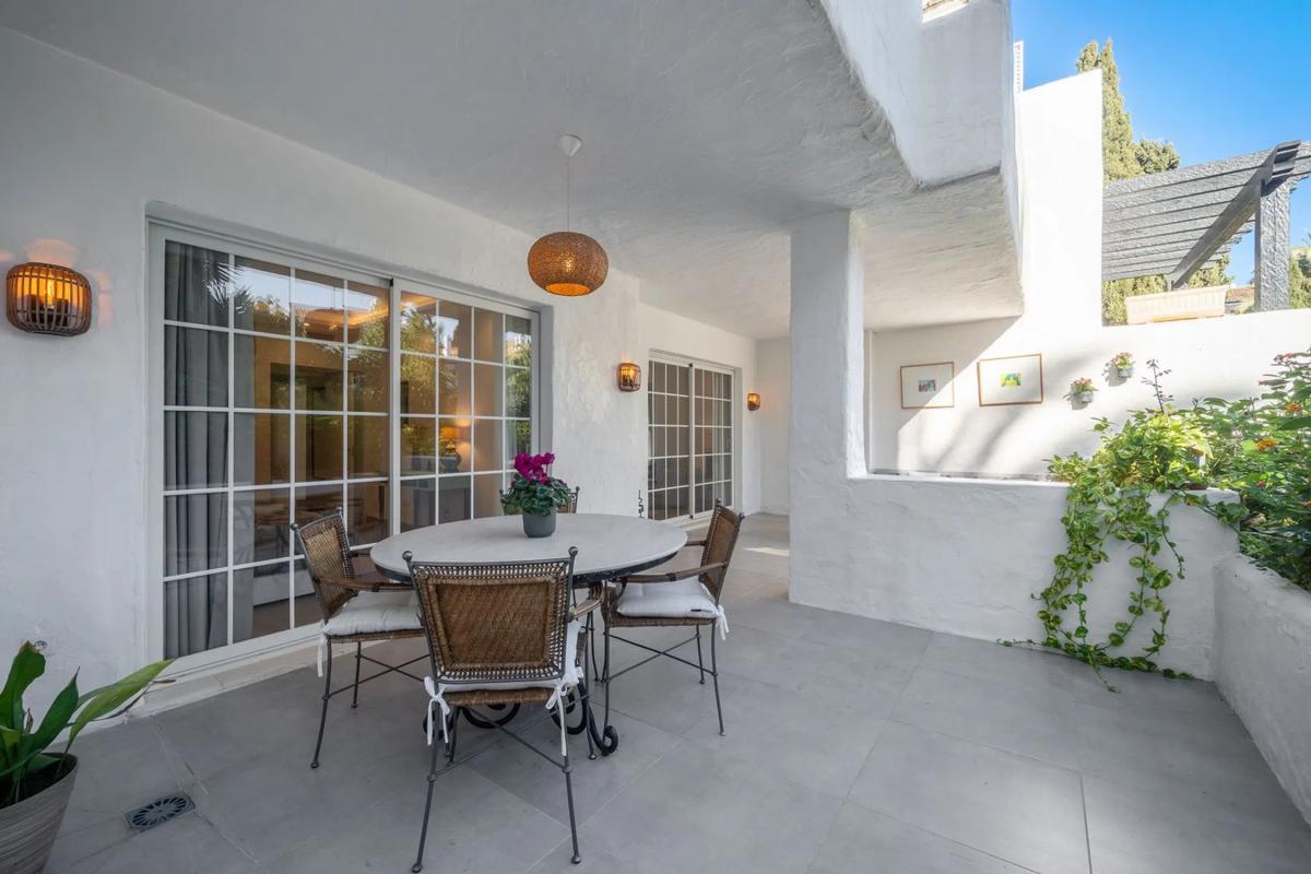 Sale of apartment in Puente Romano, 1, Marbella
 photo 2