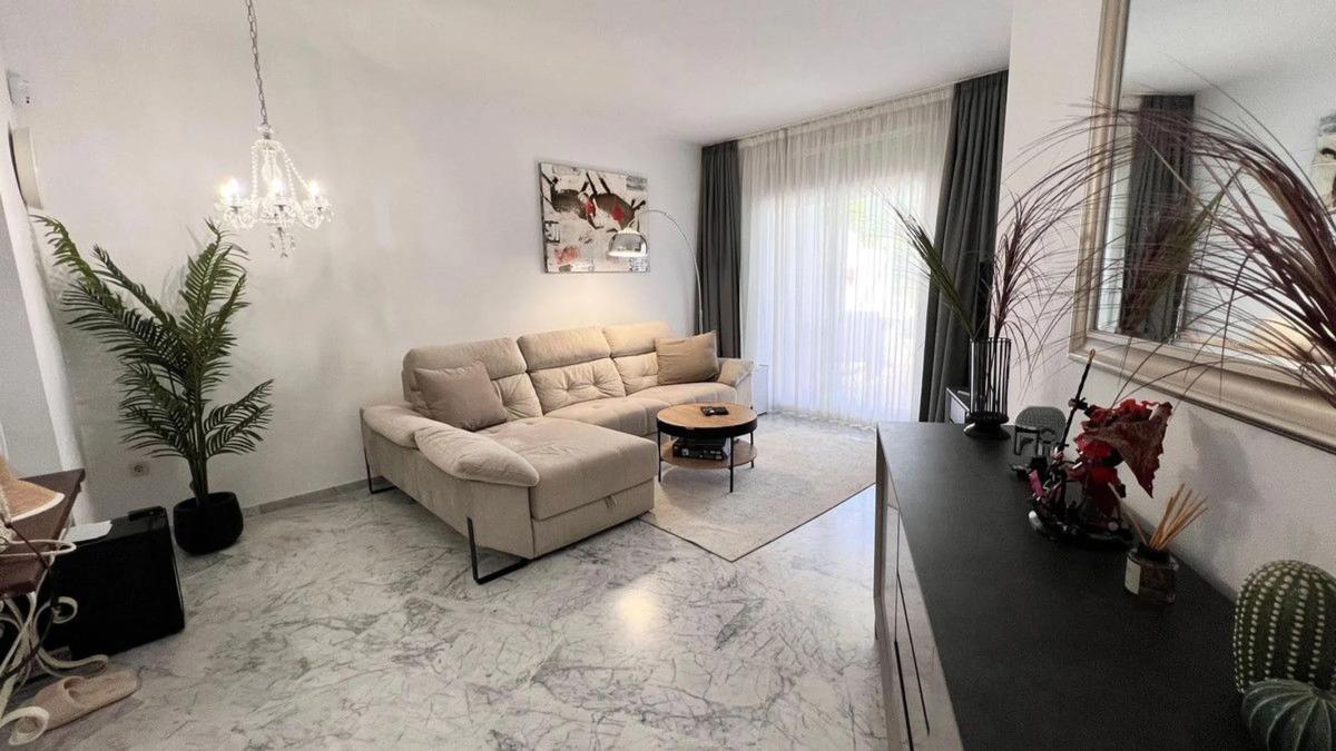 Продажа квартиры на Bulevar Príncipe Alfonso de Hohenlohe, Марбелла
photo 1