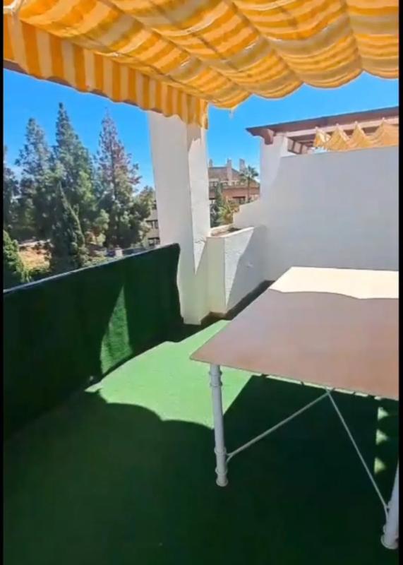 Sprzedaż poddasza w Calle Sierra Bermeja, 4, Marbella photo 1