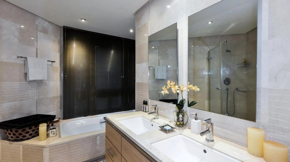 Sale of apartment in Avenida Buchinger, Marbella
 photo 4