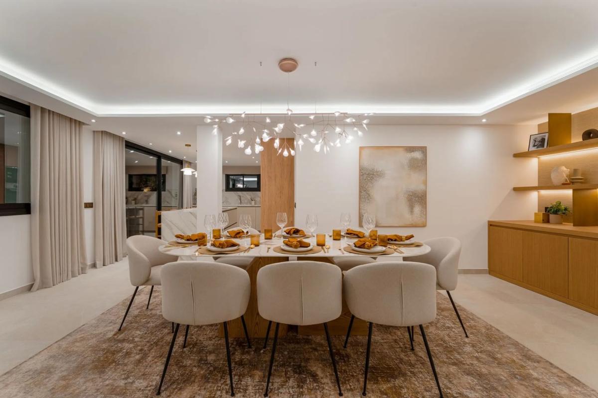 Venta de chalet independiente en Calle Colmenar, Marbella
photo 4