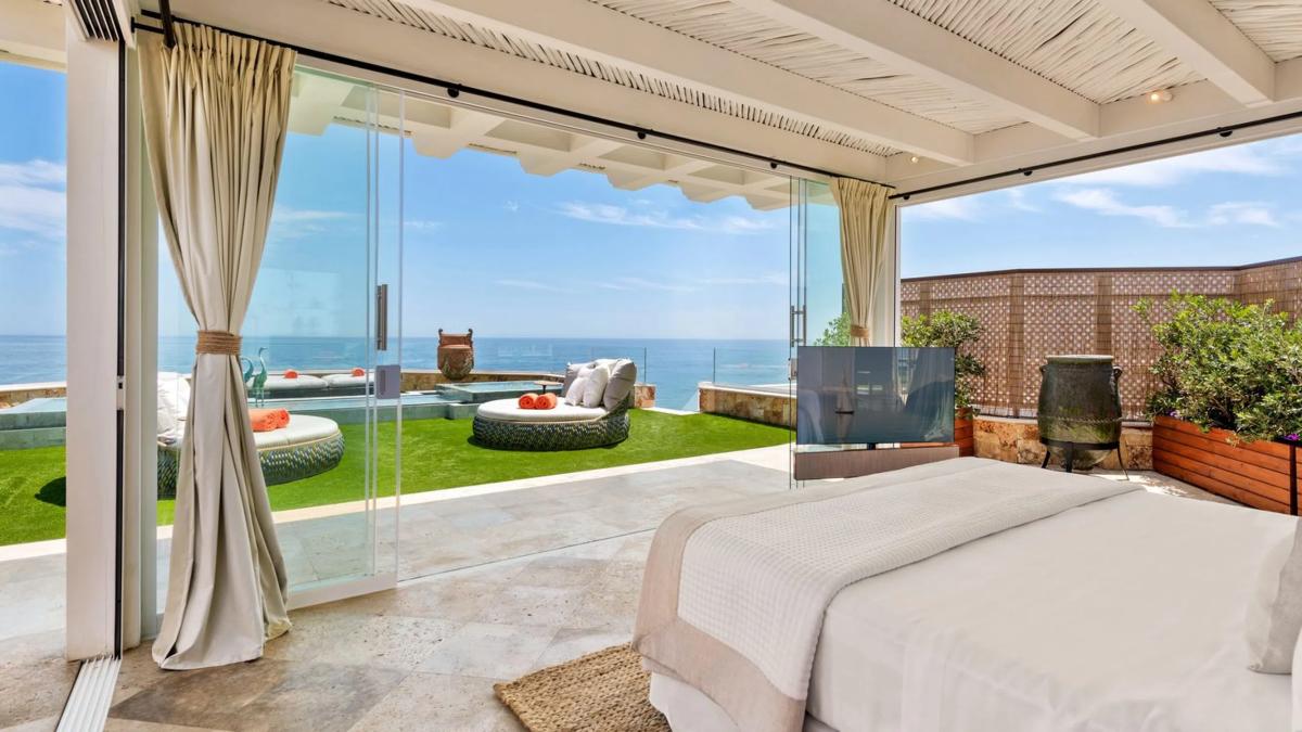 Penthouse sale in  Coral Beach, Marbella photo 3