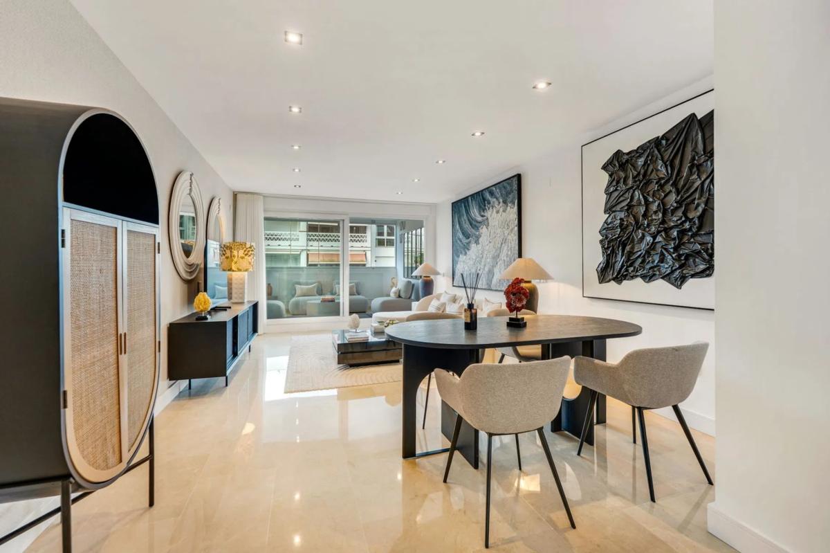 Sale of apartment in Barrio La Carolina-Guadalpín, Marbella
 photo 2
