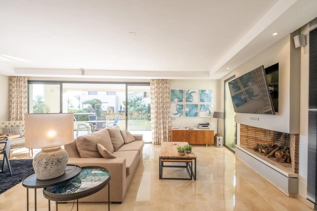 Venta de piso en Calle Cañete, 3 -13, Marbella
 photo 2