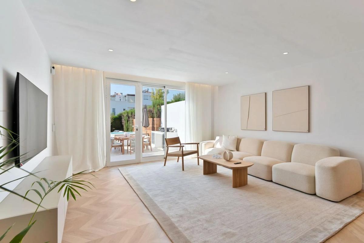 Sprzedaż szeregowego domku w  Barrio Nagüeles , Marbella photo 3