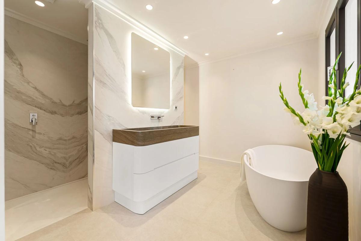 Venta de chalet adosado en Urbanización Marbellamar , Marbella photo 3