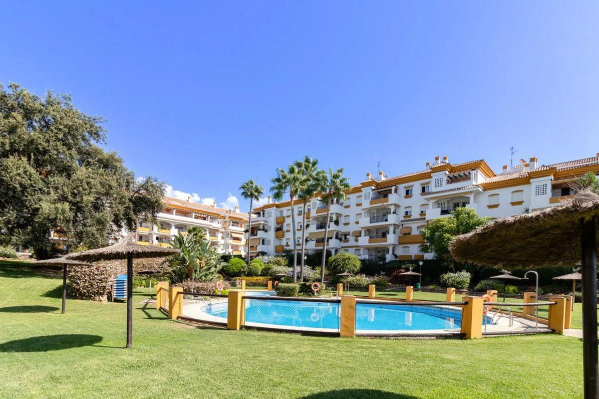 Sale of apartment in Calle Teba, 2, Marbella
photo 4