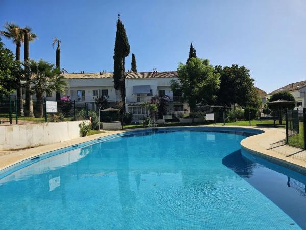 Dom szeregowy na sprzedaż w  Calle de Marcasitas , Marbella photo 1