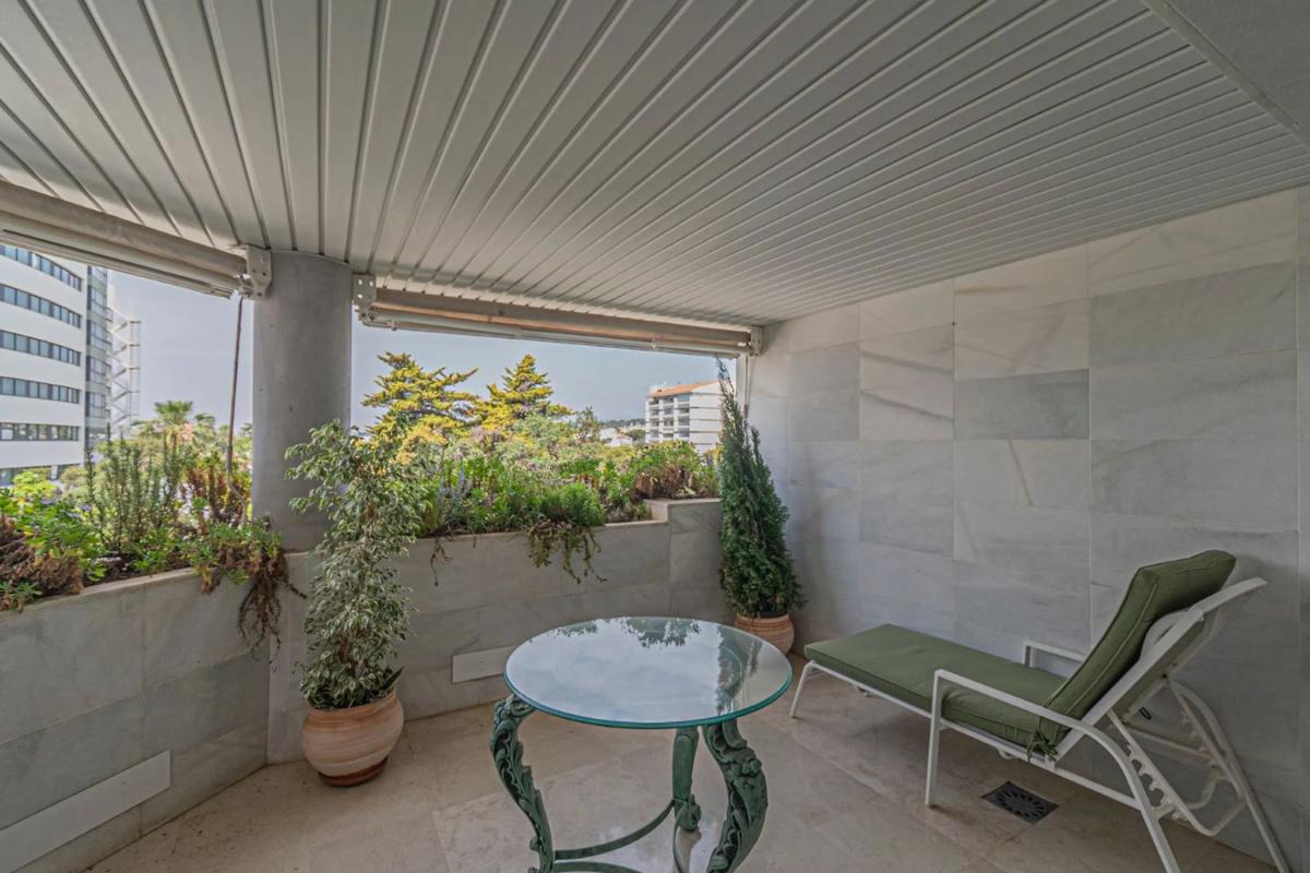 Sale of apartment in Via Hotel Don Pepe, Marbella
 photo 4