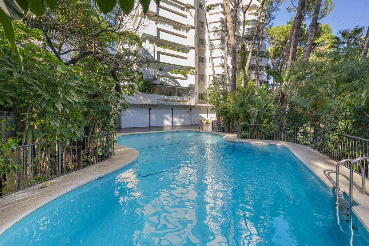 Venta de piso en Calle José Meliá, 5, Marbella
photo 3