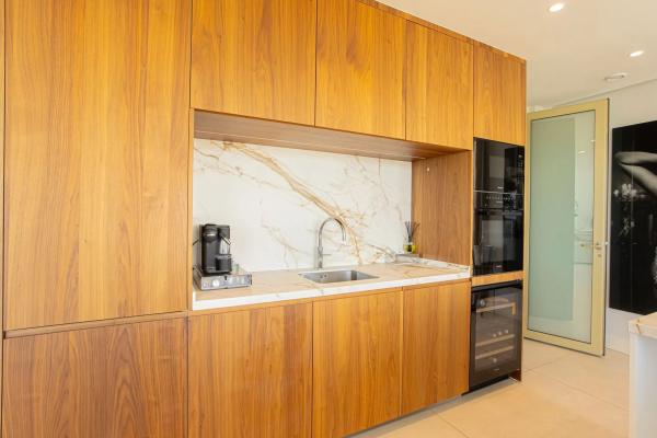 Квартира на продажу на  Lomas de Rio Verde, Марбелла photo 4