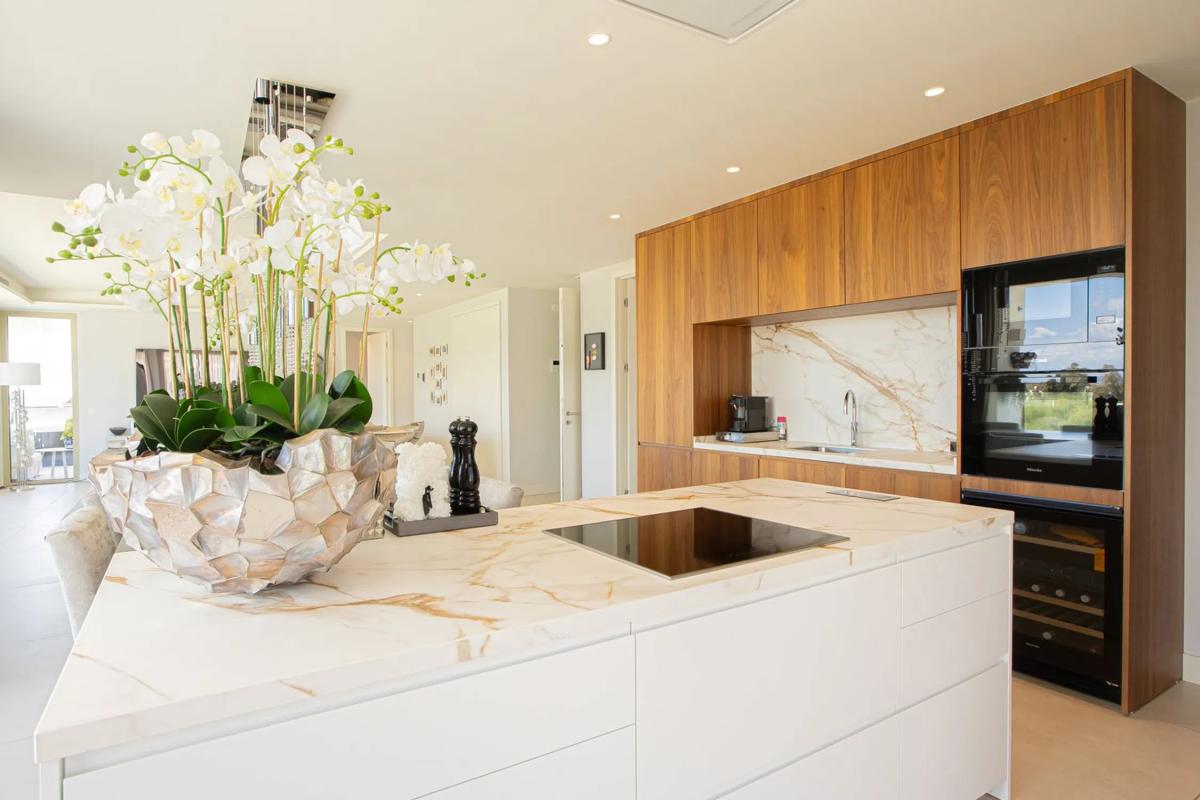 Venta de piso en Lomas de Rio Verde, Marbella
photo 5