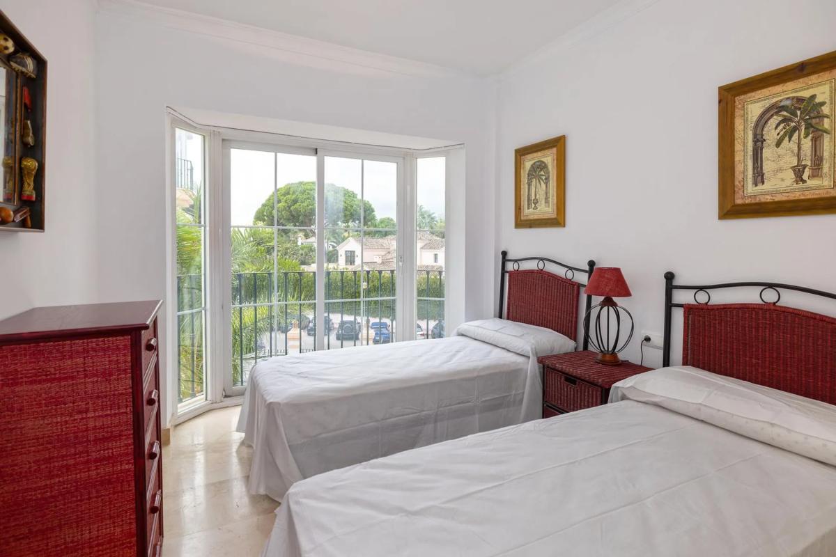 Sale of apartment in Calle Margarita s/n, Marbella
 photo 2