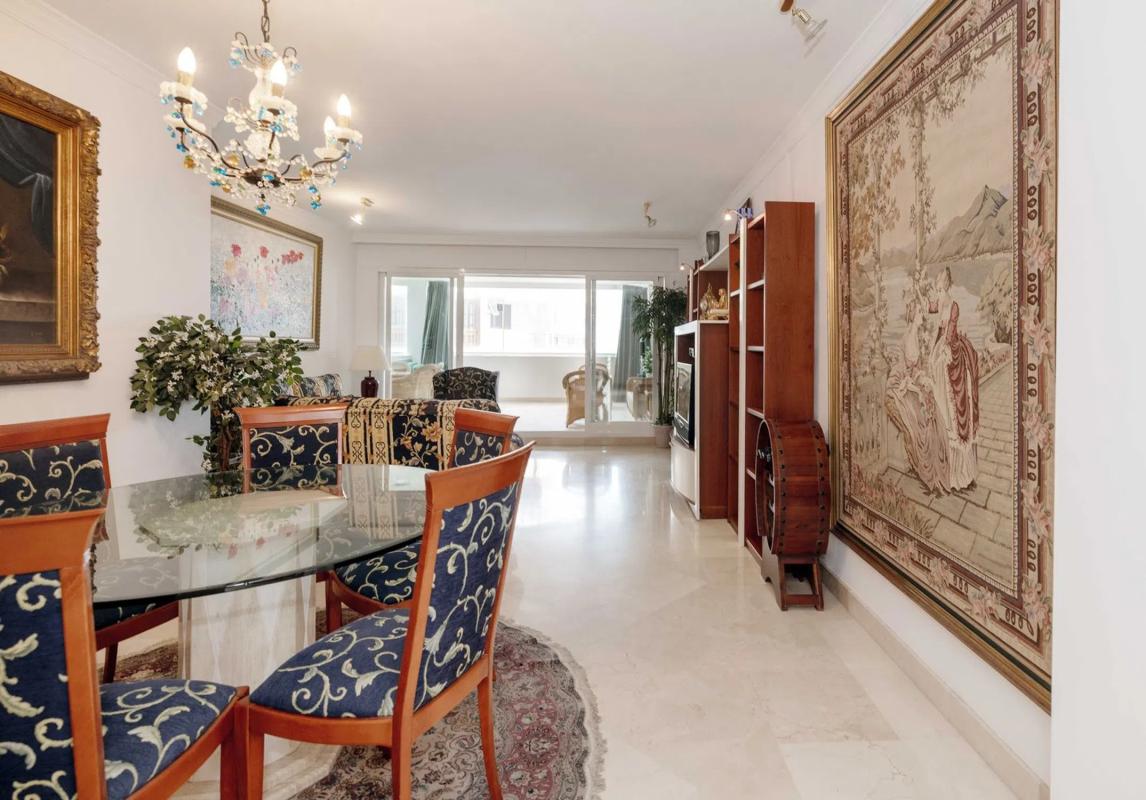 Sale of apartment in Calle Margarita s/n, Marbella
 photo 3
