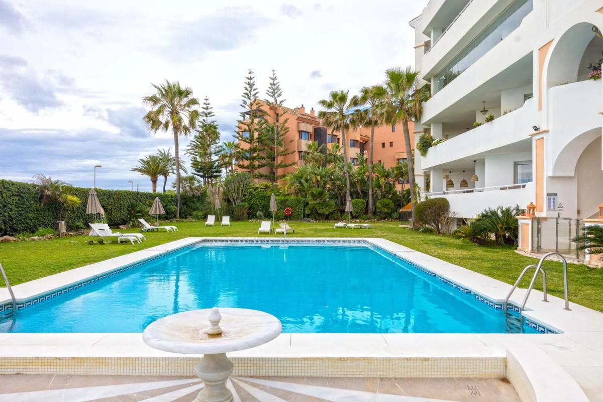 Sale of apartment in Calle Margarita s/n, Marbella
 photo 5